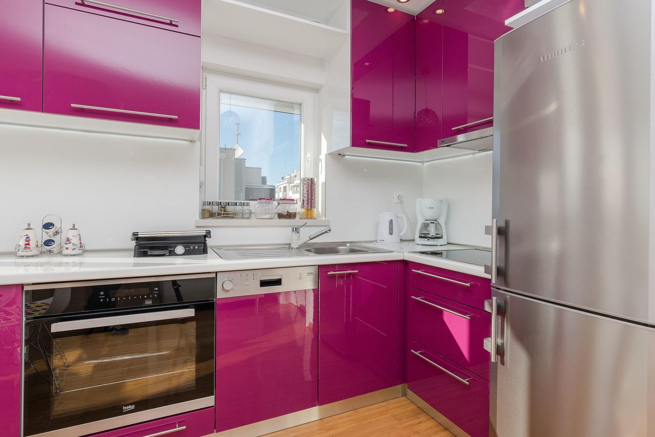 ノヴァリャFucshia Dreams, Brand New Penthouse For 8アパートメント エクステリア 写真